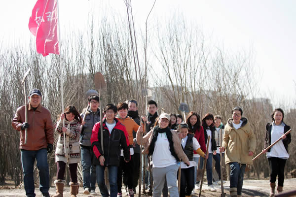 還天空一片蔚藍